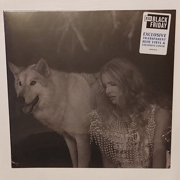 Lana Del Rey - Chemtrails Over The Country Club RSD Transparent Blue Vinyl LP - Picture 1 of 4
